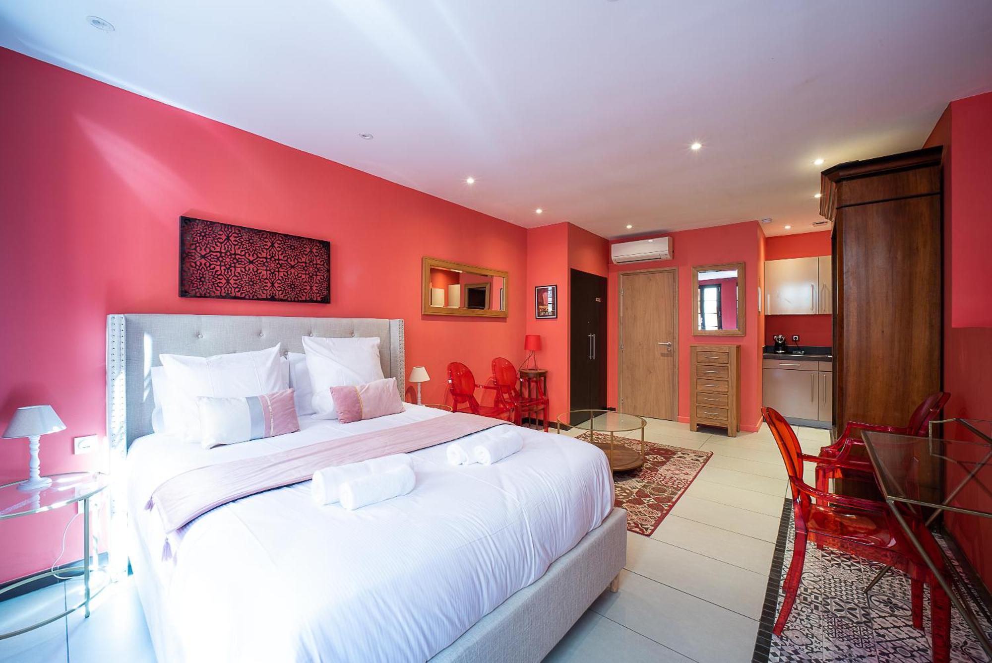 Suites Coronell D'En Vila Perpignan Exterior photo