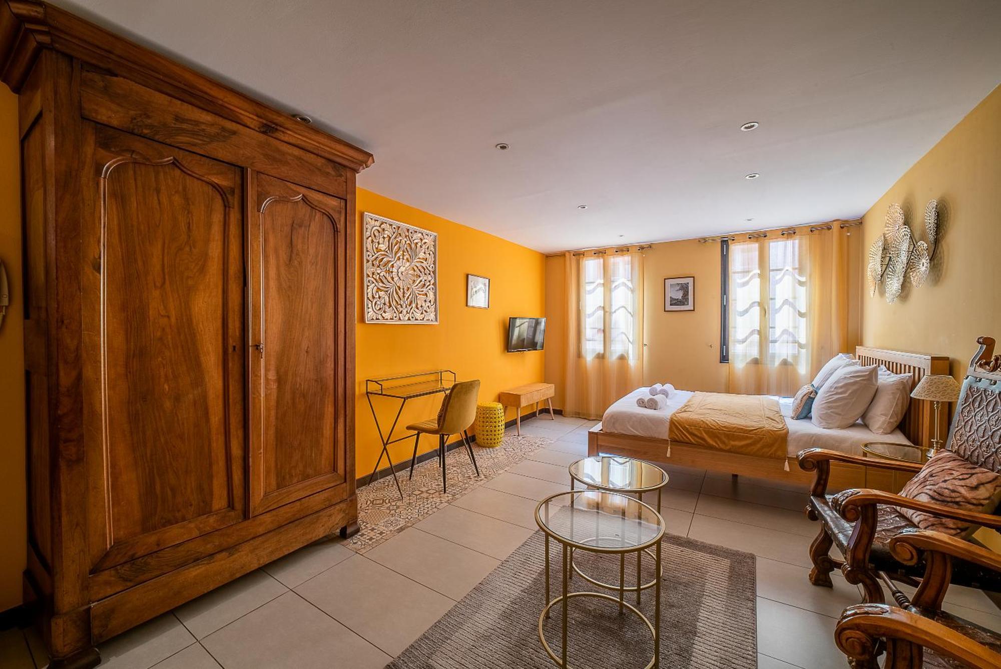 Suites Coronell D'En Vila Perpignan Exterior photo