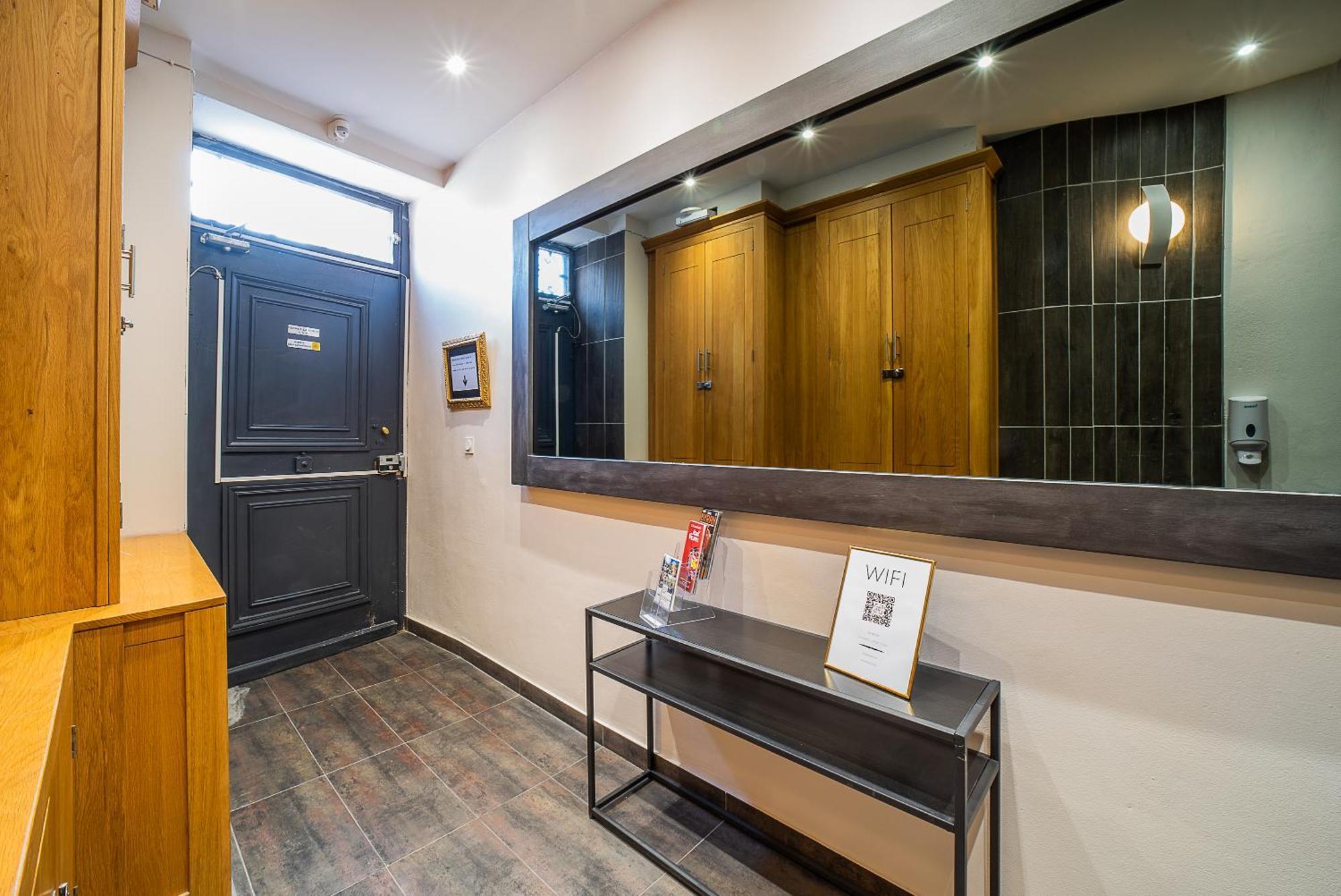 Suites Coronell D'En Vila Perpignan Exterior photo
